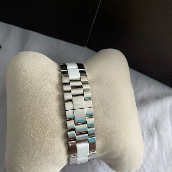 GUCCI Watch White
